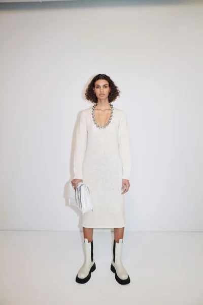 Look 48